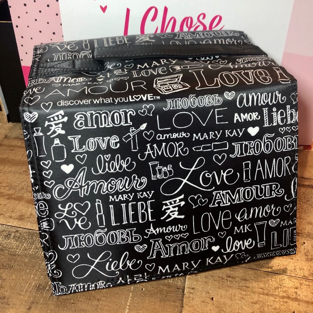 Mary Kay Travel Roll Up Bag